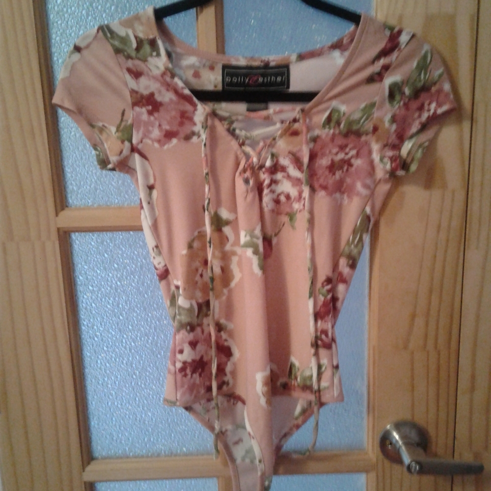 Polly & Esther pink floral bodysuit